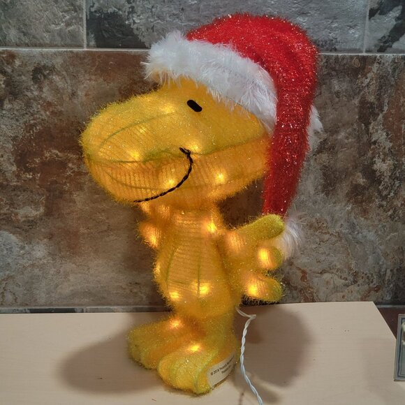 Peanuts Pre Lit Yard Art Woodstock Santa Hat Outdoor Holiday Yard Art 18" - Picture 4 of 16
